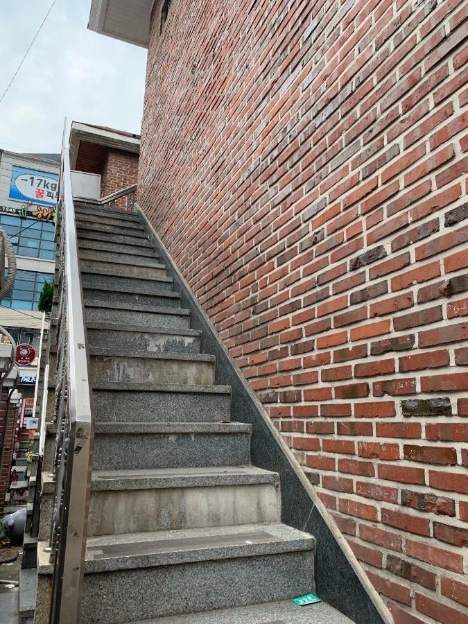 Bomulzip Hongdae Guesthouse Seul Exterior foto
